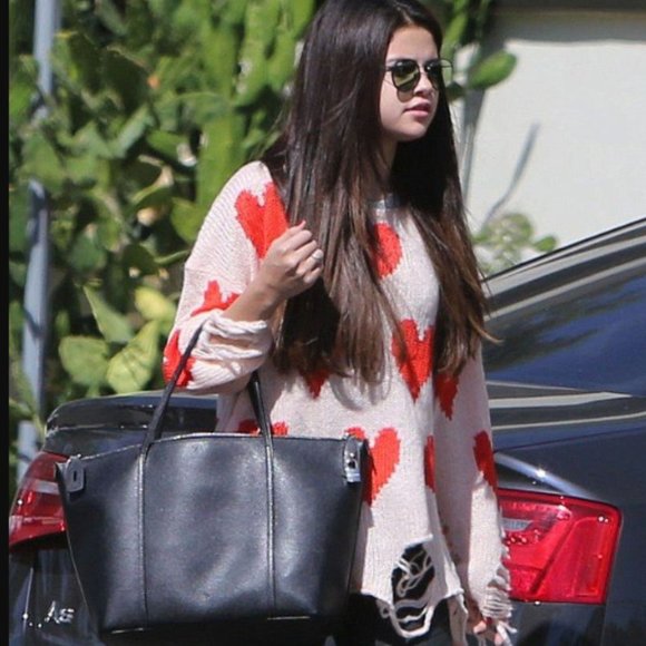 NEW! WILDFOX WHITE LABEL 'All Over Love' Lennon Sweater in PINK / RED HE… - Picture 2 of 14